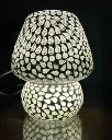 Leaf pattern mosaic glass table lamp